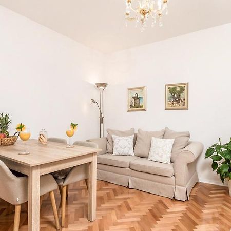 Sunset Apartment With Sea View Повляна Екстер'єр фото